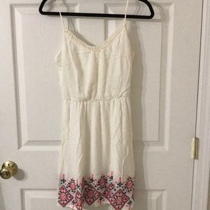 White Dress with Blue and Pink Detail. Medium